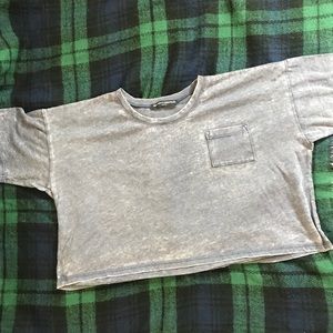 Brandy Melville Cropped Pocket Tee